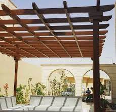 اشكال برجولات خشبية للروف